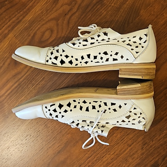 All Black Cream Lace Up Oxfords - Picture 8 of 9